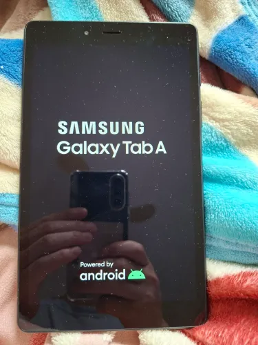 Samsung galaxy tablet A 8.0 Perfeita Nem um Risco