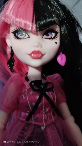 Boneca Draculaura day out monster high