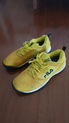 Tênis fila 40