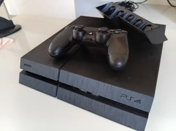 PLAYSTATION 4 FAT - 500GB | ÚNICO DONO
