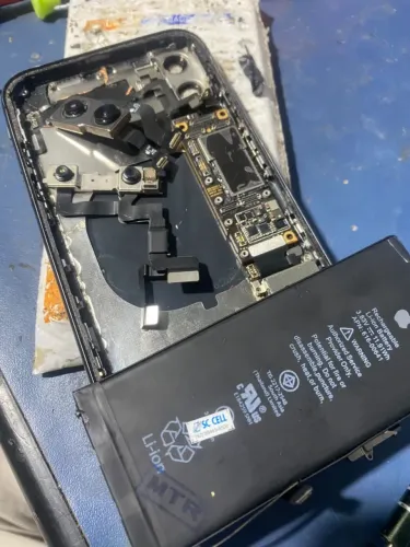 Vendo peças do iPhone 11
