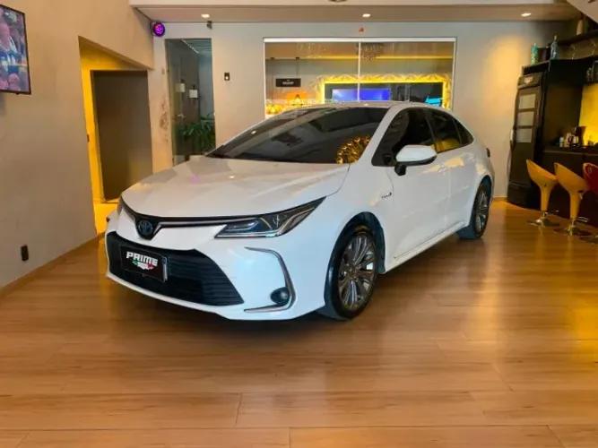 Toyota Corolla Altis Hybrid 1.8 16V Flex Aut. 2020