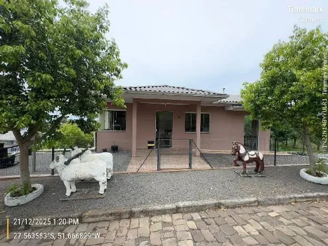 Negócio com vantagem Casa em Machadinho - RS, Nº 12, 2 quartos, 410m² | Venda Online