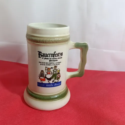 Caneca de Chopp Ultra Vintage da Bauernfest de 1998  Porcelana 16cm