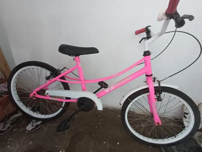 Bicicleta infantil cor rosa 