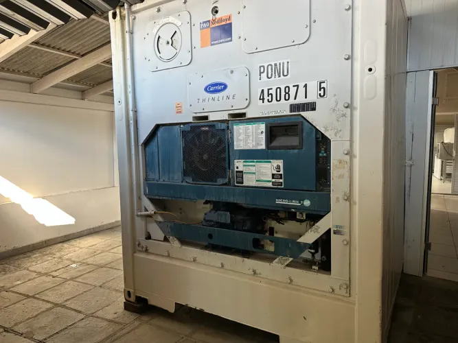 CONTAINER REFRIGERADO ( REEFER) 20 pés 6mts 