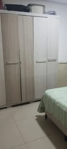 Guarda roupa casal de mdf