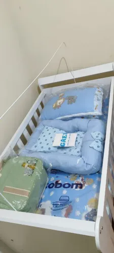 VENDO BERÇO COM KIT BERÇO (SEM O NINHO)