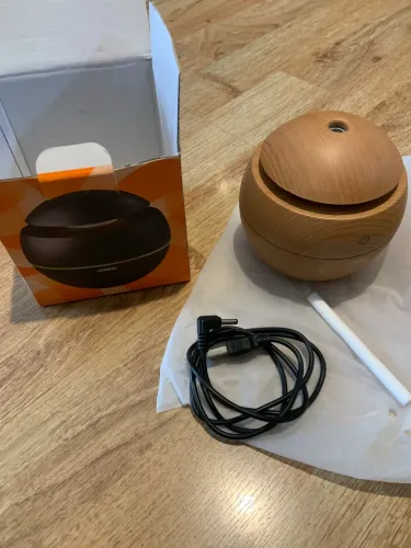 Umidificador e aromatizador de ar com Led colorido