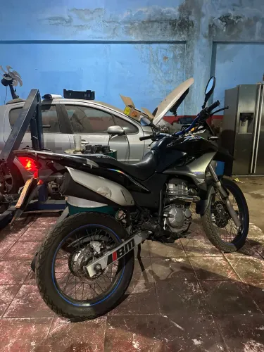XRE há Venda