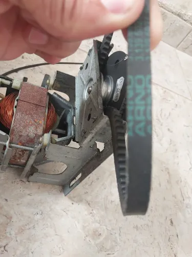 Motor de tanquinho arno 10kg e o timer 