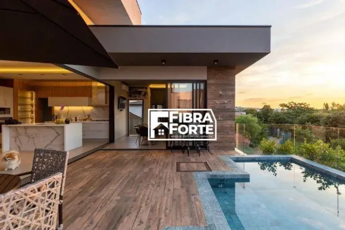 Casa linda com vista para área verde para locação!