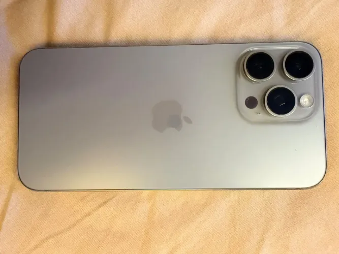 Celular iPhone 15 pro max