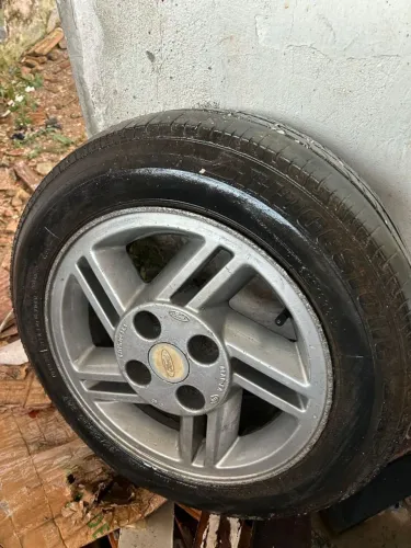 Jogo de Roda Aro 14 Ford Escort XR3 Original.