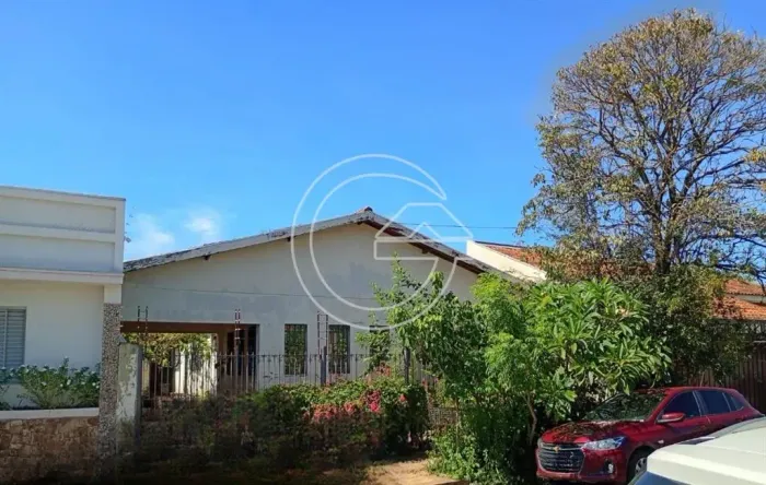 VENDE-SE Residência NO MARIA IZABEL - MARÍLIA/SP