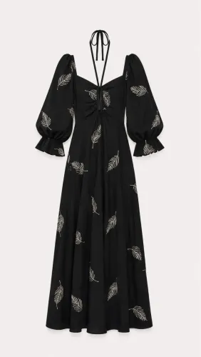 Vestido longo preto com bordado dourado