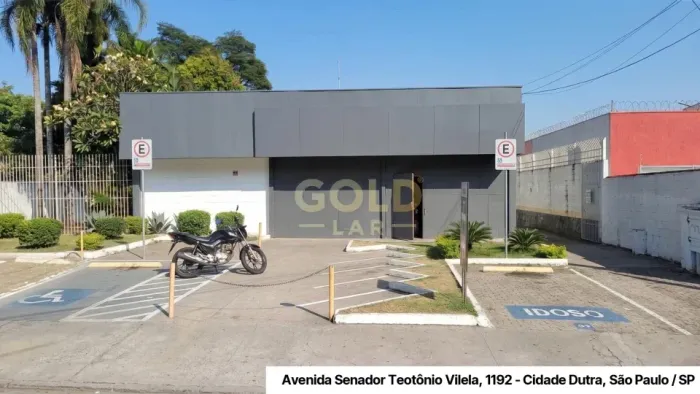 LOCAÇÃO AMPLO SALÃO EM CENTRO COMERCIAL | CIDADE DUTRA