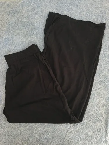 Calça Preta