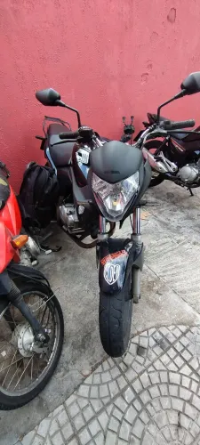 Honda cb 300r cor preta ano 2010