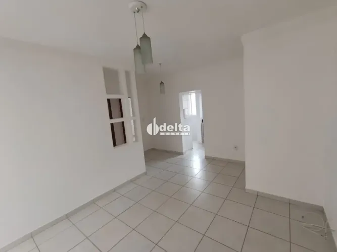 Apartamento com 2 quarto sendo 1 suíte disponível para locação bairro Santa Mônica em Uber