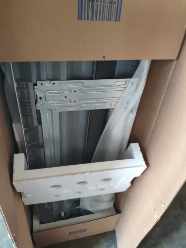 Ar-condicionado Springer Midea 22.000 BTUs R32 convencional.