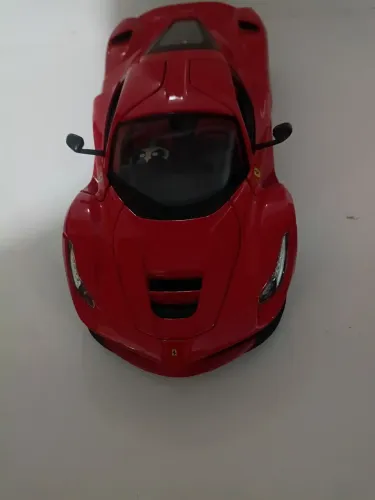 Vendo coleção de miniaturas 1.18 só vendo todos não separados e não encaminho entrega