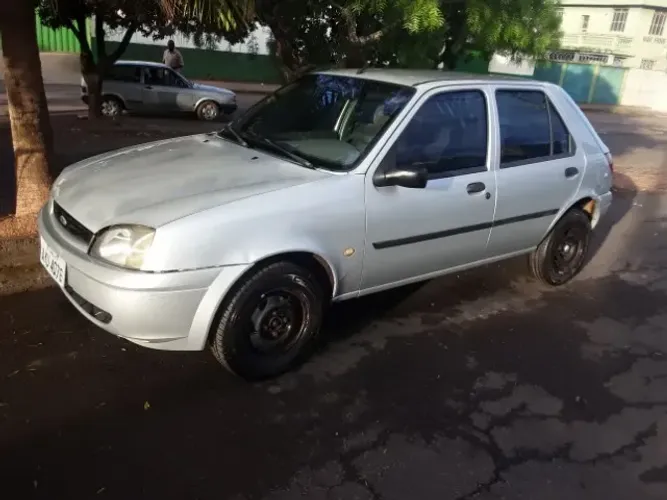 Ford Fiesta Street/ Action 1.0 8V 5P 2003
