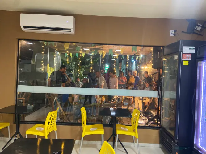Alugo e passo ponto loja de conveniência no Sim. Oportunidade!