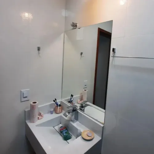Vendo espelho
