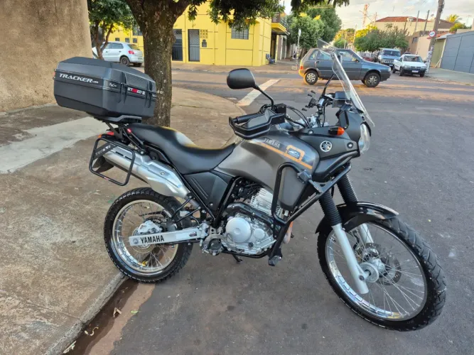 Yamaha XTZ 250Z Ténéré 2015/2015 - Cinza 1- 45.102 km