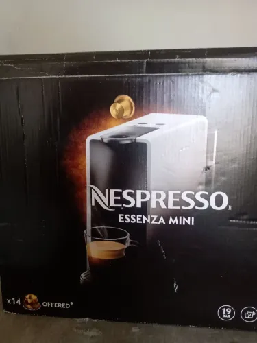 Cafeteira Nespresso 220 v