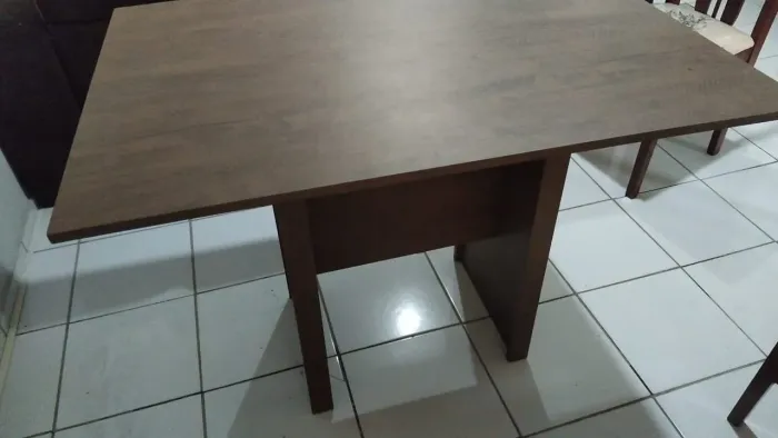 Mesa de canto