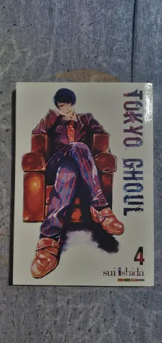Tokyo Ghoul Vol. 4
