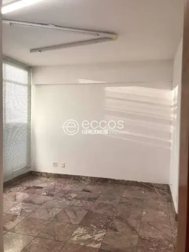 Sala comercial à venda, Santa Lúcia - Belo Horizonte/MG