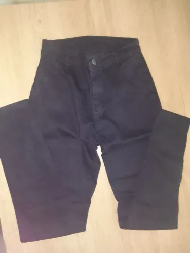 Calça jeans femenina,Nova (tam ,40)