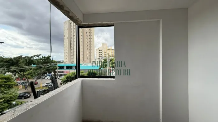 Sala comercial para locação no bairro Castelo;