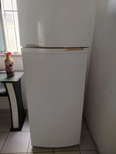 Geladeira Consul 370L biplex