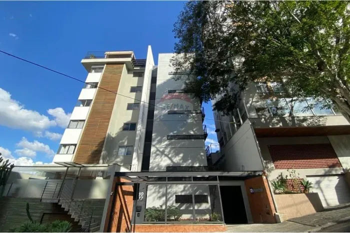 Apartamento studio para venda no bairro Centro em Juiz de Fora, MG.