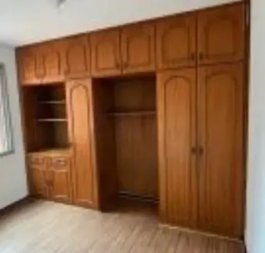 Doa-se 2 guarda roupas desmontado pra retirar hoje