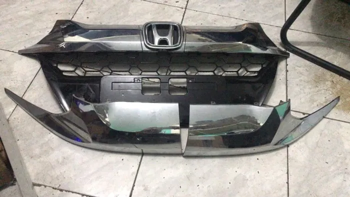 Grade cromada Honda crv 10/11 e wrv 