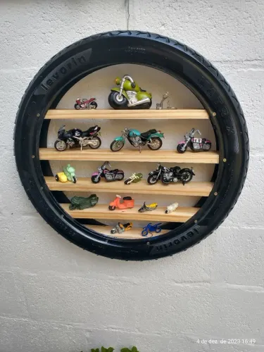 Expositor de carrinhos e moto miniatura estante pneu moto cg