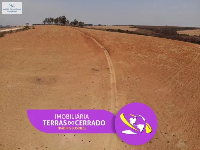 ARRENDO 50 HECTARES PRA CAFE, HA 35KM DE ARAXA