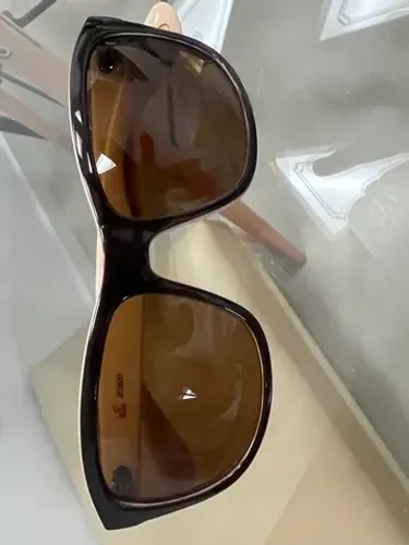 Vendo óculos de sol !