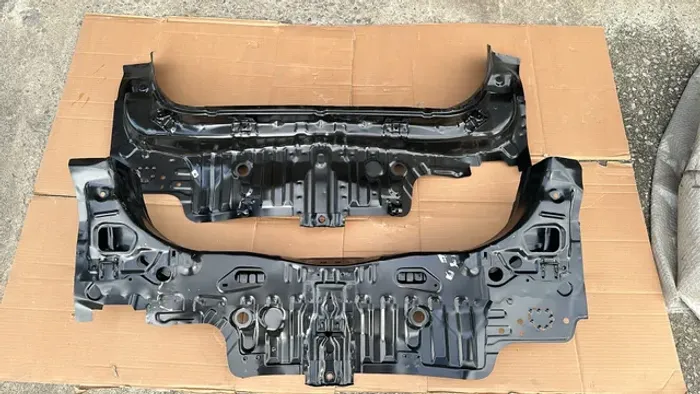 Painel traseiro Honda New Fit 09/14 novos 