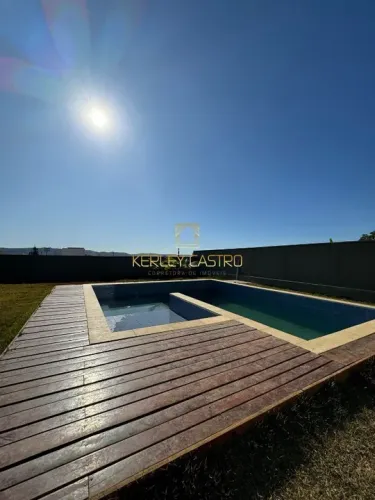 Vendo linda casa em condomínio fechado de Sete Lagoas-Mg.