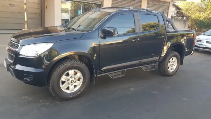 GM Chevrolet 2015 S10 LT 2,8 Diesel 4X4 Automático?