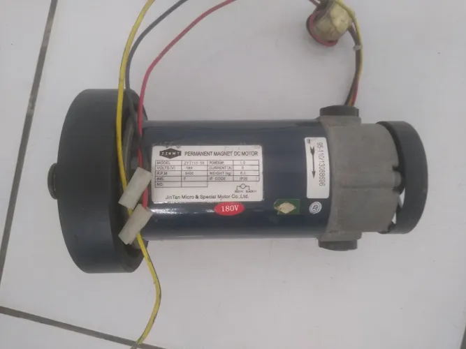 Motor de esteira 5400v  modelo zyt110-50