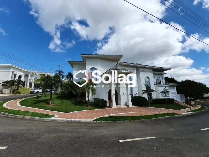 Casa de Alto Padrão para alugar em Valinhos  Condomínio Portal do Lago.