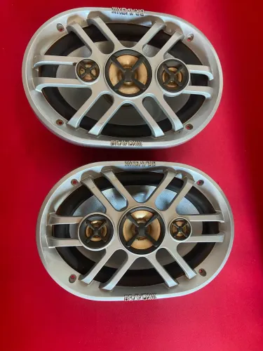 Bravox qrx 69 Par