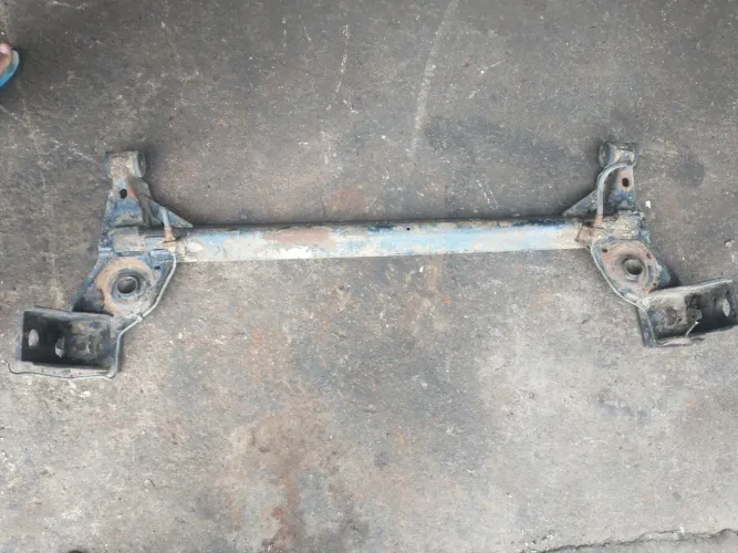 Eixo traseiro gm/Corsa 98/00 2p